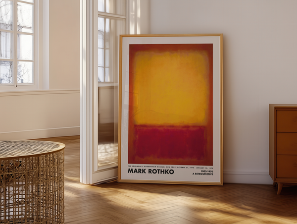 Abstrakt plakat i varme røde og gule farver inspireret af Mark Rothkos farvefelter, perfekt til moderne indretning og billedvægge.