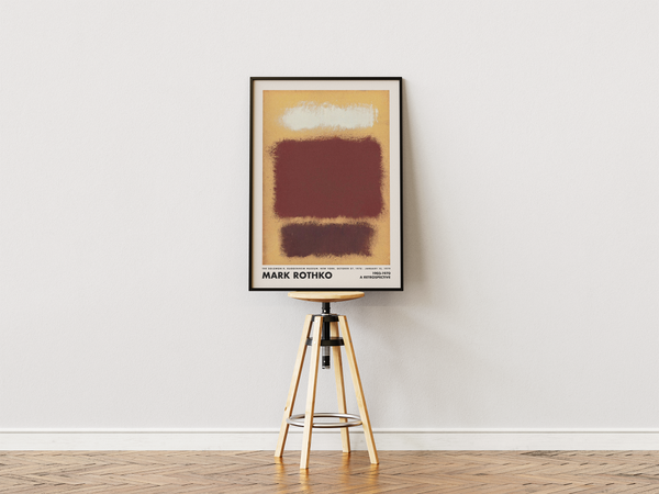 Abstrakt plakat i varme jordfarver med lyse, strukturerede kontraster inspireret af Mark Rothkos farvefelter – ideel til moderne indretning.