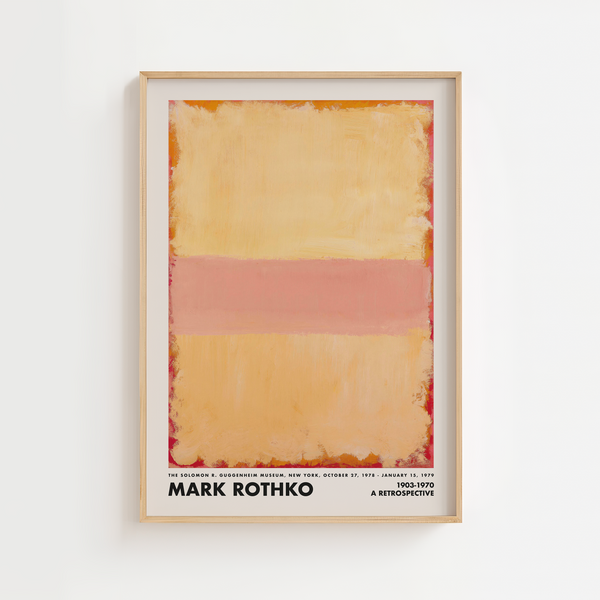 Abstrakt plakat med varme gule farver, bredt rosa farvefelt og rød-orange kanter inspireret af Mark Rothkos karakteristiske farvefelter.