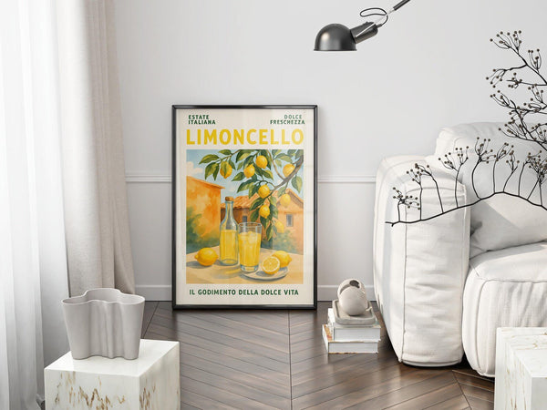 Retro plakat med Limoncello, citroner og italiensk baggrund – vintage stil med sommerlig stemning og tekst “Il Godimento della Dolce Vita”.